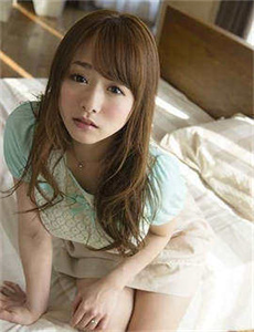 妩媚头像/阴茎一进一出动态图