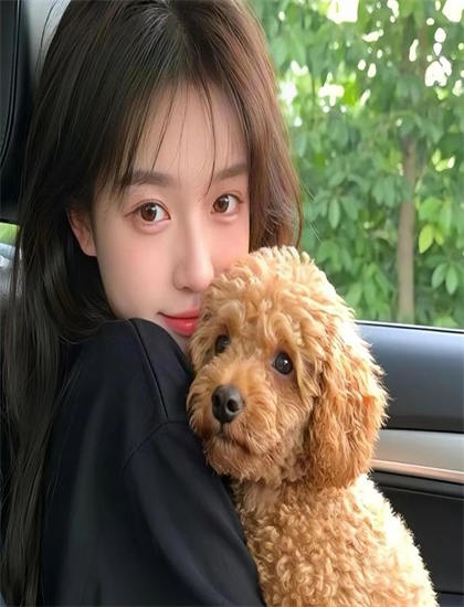 批判的探索《遥远的他》的奥秘：隐藏细节与深层意义